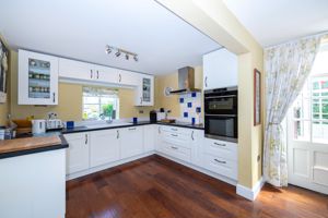 Kitchen area- click for photo gallery